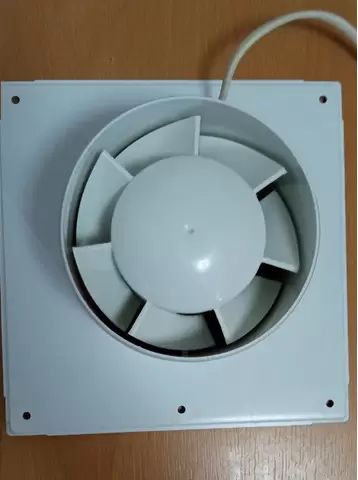 Vand Ventilator Baie HARDI