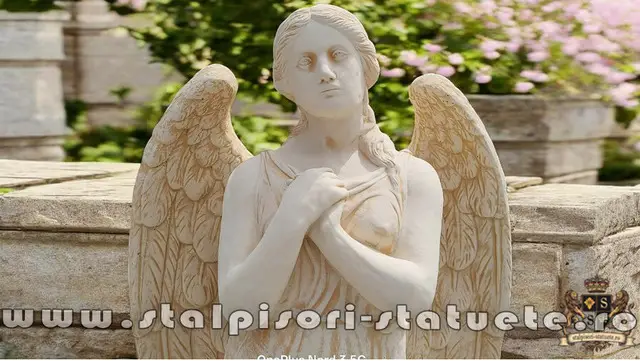 Statueta ingeras mare, galben patinat, model S20.