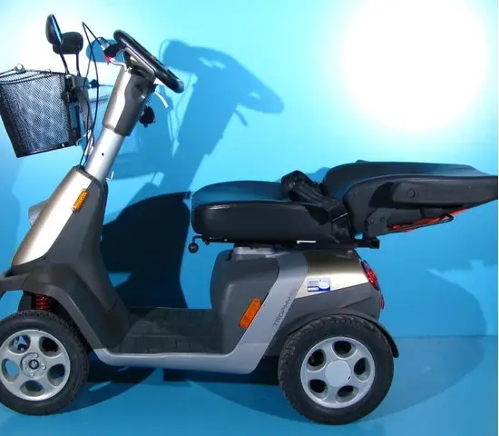 Scuter electric Handicare Trophy 20 - 12 km/h