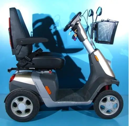 Scuter electric Handicare Trophy 20 - 12 km/h