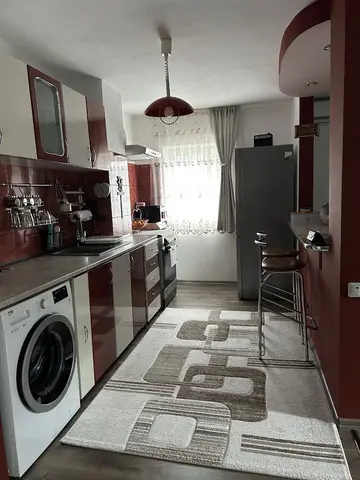 Direct proprietar vand apartament in Mangalia