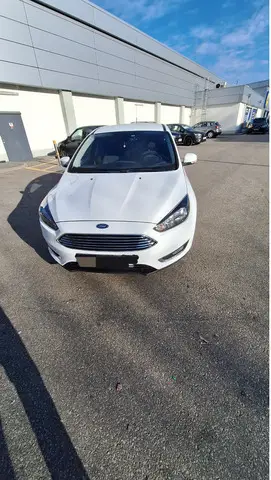 Vand Ford focus stare impecabila