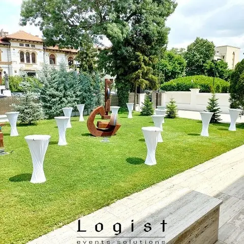 inchiriere mese cocktail