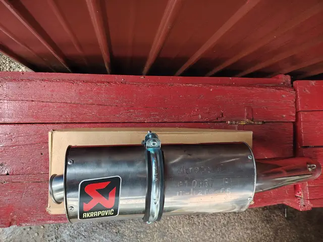 Toba SPORT AKRAPOVIC  /  Honda cbr 600 F / F 2 / F 3 / F 4 / F 4 i