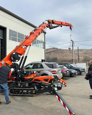 Inchiriere macara spider Bucuresti