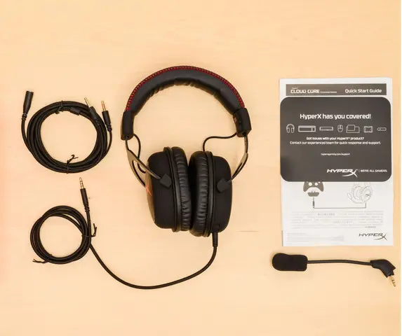 Vand Casti HyperX Cloud Core