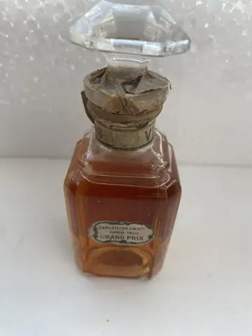 parfum de demult