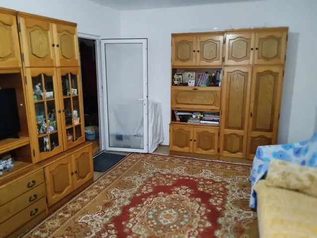 Vand apartament 3 camere, decomandat