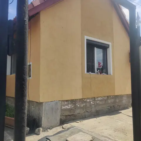 Casa de vanzare