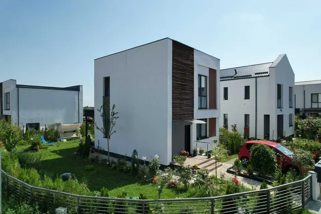 Casa 15 km de Bucuresti
