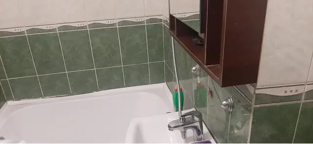 Proprietar Vand apartament