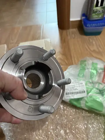 Butuci roti Land Rover Discovery 4 buc plus piulite noi