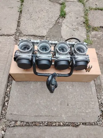 CARBURATOARE suzuki gsxr srad