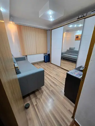 Ap 3 cam decom mobilat utilat metrou Aparatorii parcare