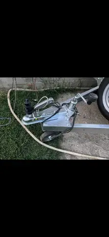 Vand remorca dur aluminiu noua