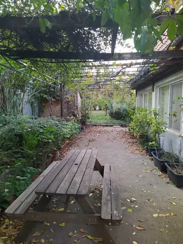Casa de vanzare