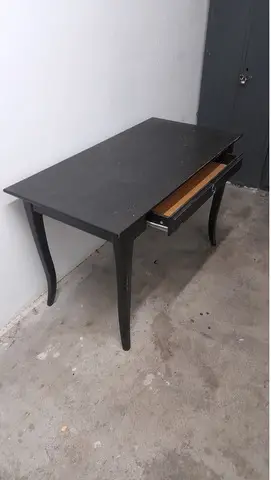 Masa vintage cu sertar
