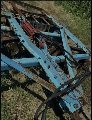 Vand utilaje agricole !!