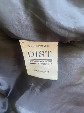 Geanta moncler groasa