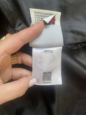 Geanta moncler groasa