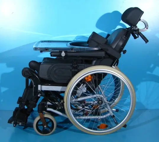 Scaun cu rotile - Invacare / latime sezut 43 cm