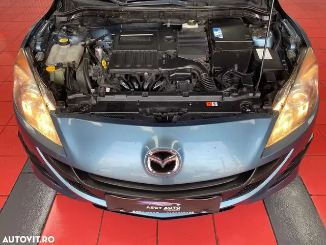 Vand Mazda 3