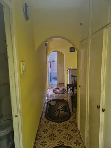 Vand apartament in 1 Mai