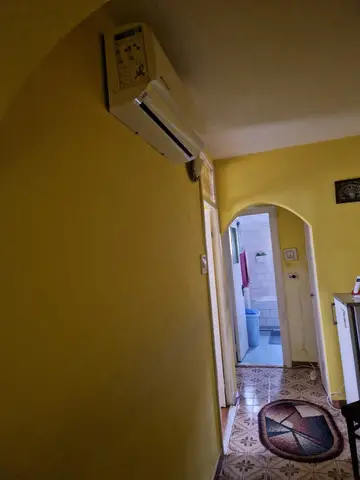 Vand apartament in 1 Mai