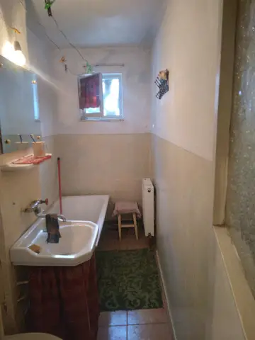 Vand apartament floresti ph