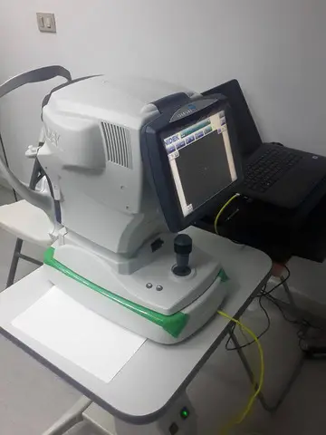 Nidek CEM-530 Specular Microscope