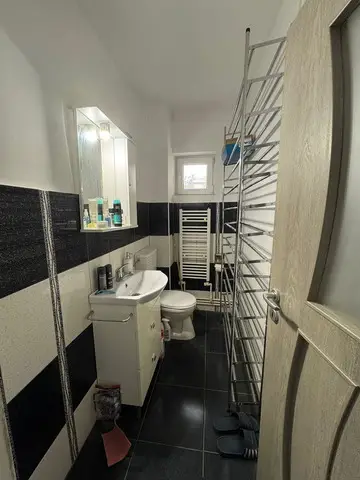 Vanzare apartament 80 mp