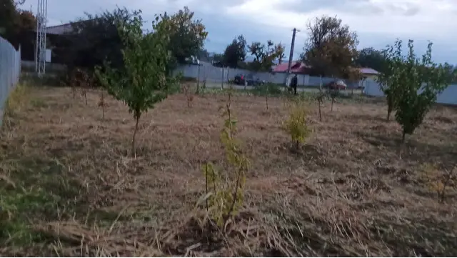 De vanzare teren intravilan