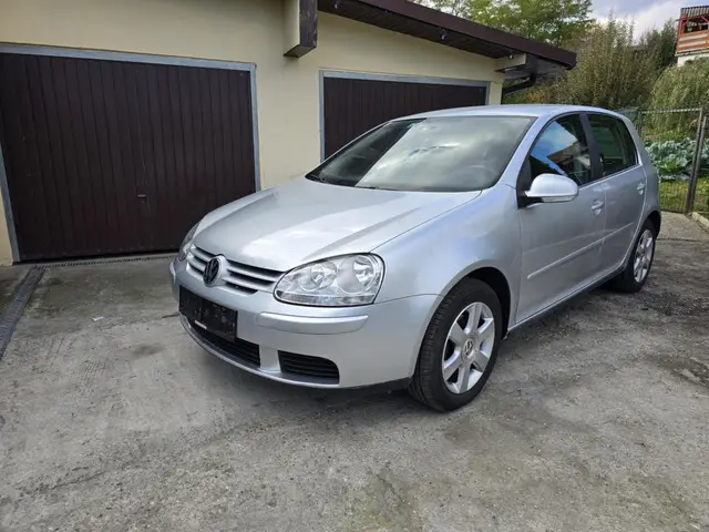 VW Golf 5 , 2007 ,1.4 benzina , 136000 km