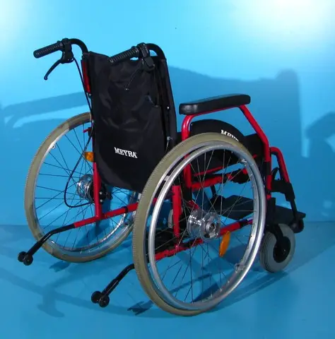 Scaun cu rotile din aluminiu Meyra   latime sezut 46 cm