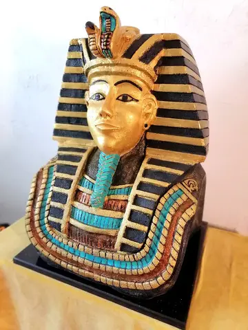 sculptura bust Tutankamon obiect decorativ