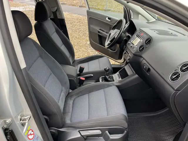 Vw golf6 plus , 2.0 TDI ,140 CP , euro 5