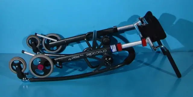 Cadru de mers cu roti adulti R82 Crocodile