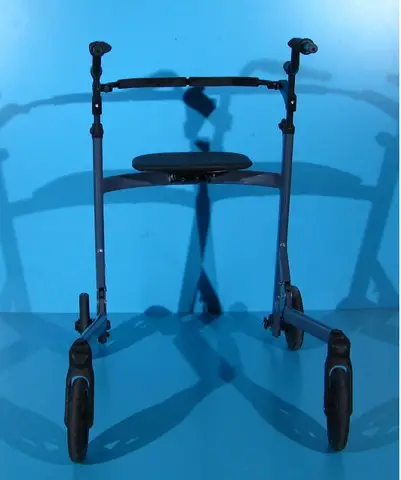 Cadru de mers cu roti pentru adulti