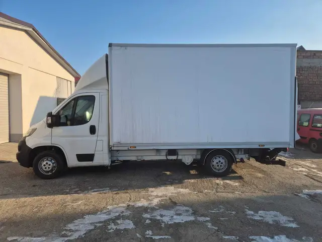 Transport Marfa si Mutari