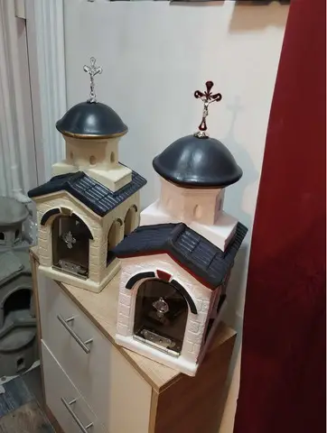 Bisericuta Greceasca pt exterior