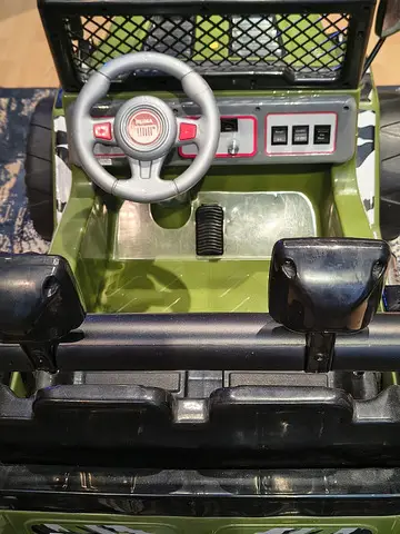 Masina electrica pt. copii