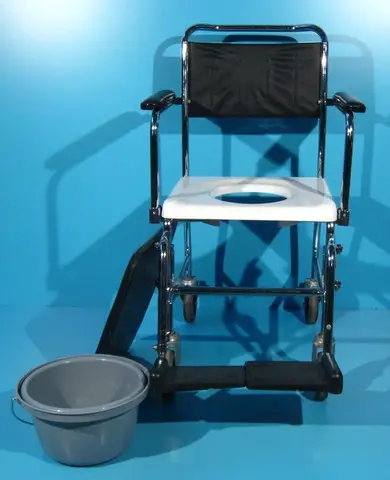 Scaun cu rotile si wc