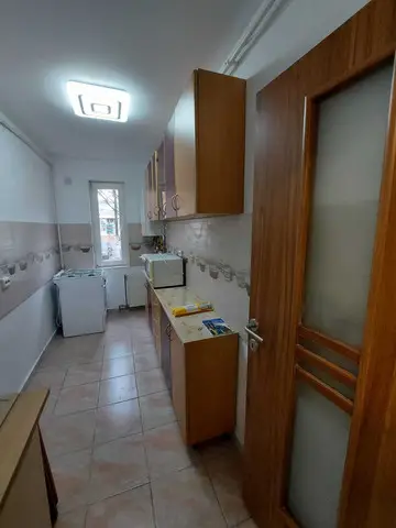 Garsoniera de inchiriat – Ideala pentru sediu firma!