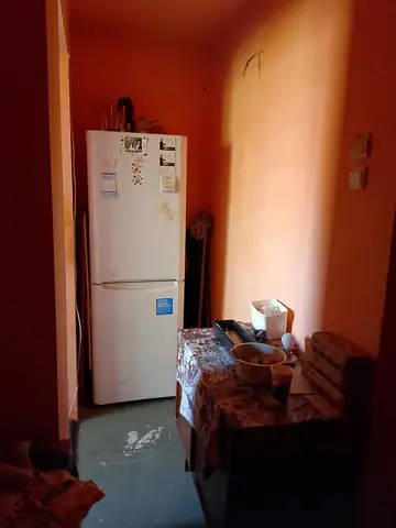 Vand apartament cu 2 camere confort 2.