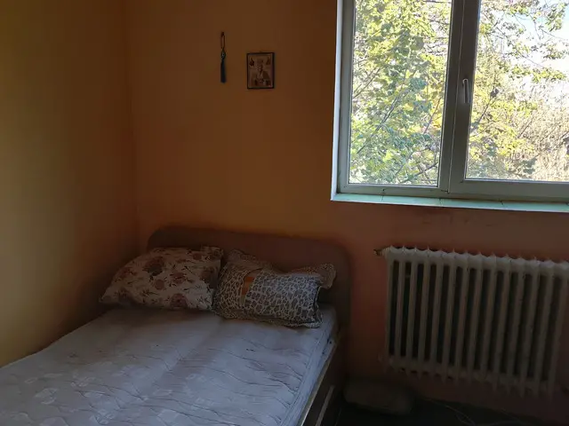 Vand apartament cu 2 camere confort 2.