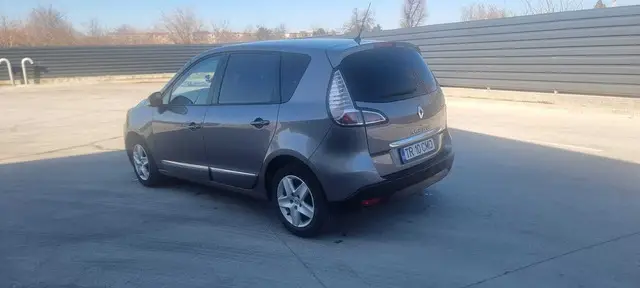 Renault Scenic 2016