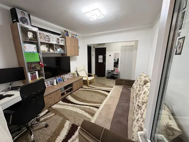Apartament 3 camere decomandat Soseaua Giurgiului