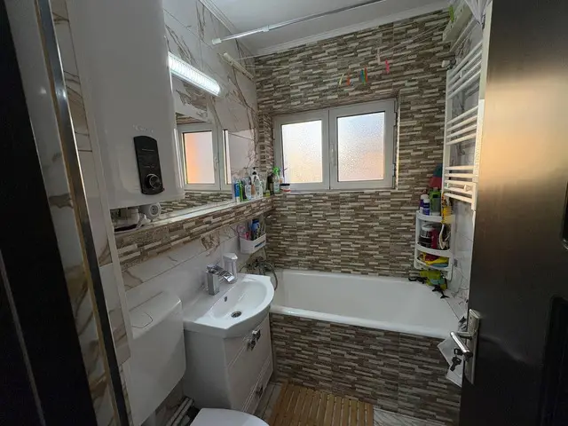 Apartament 3 camere decomandat Soseaua Giurgiului