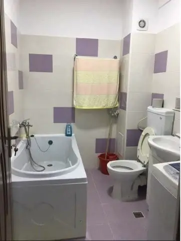 Vand garsoniera 34 mp Popesti Leordeni