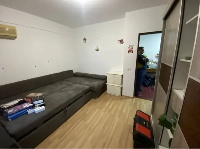 Vand garsoniera 34 mp Popesti Leordeni